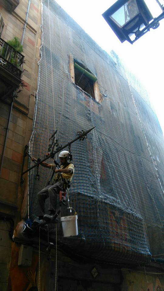 verticales Barcelona - GRAVITY PROTECCIONES COLECTIVAS