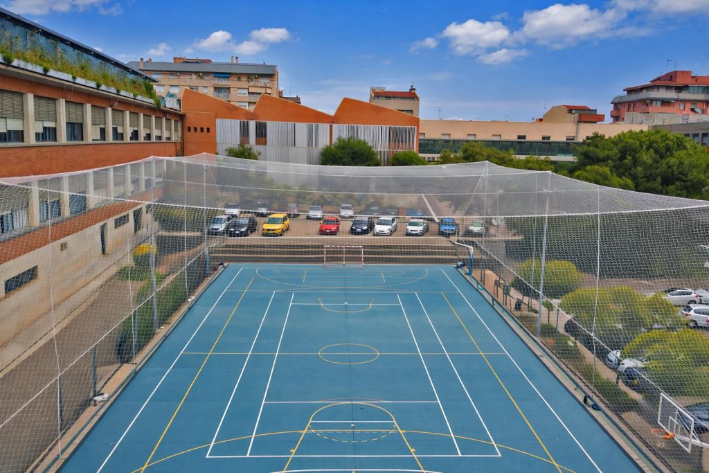 proteccion-de-redes-en-centros-deportivos-gravity-works