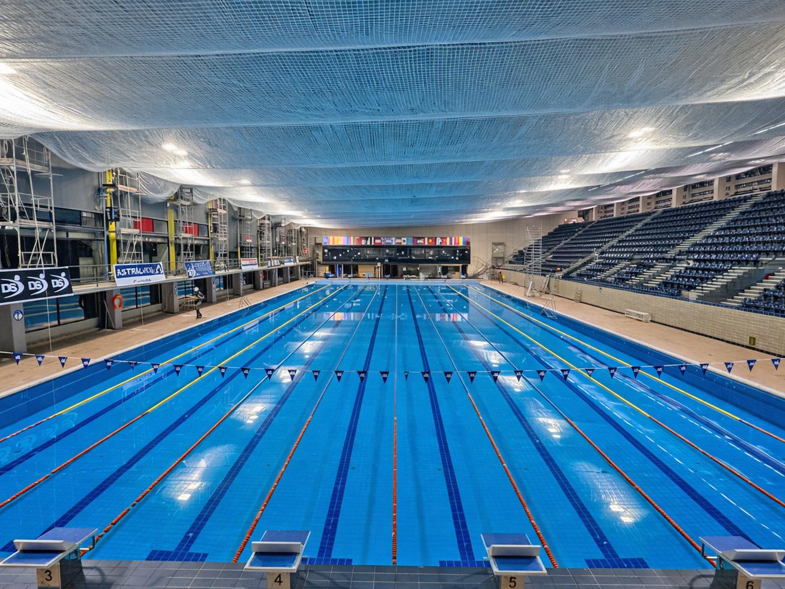 Redes-en-Cubierta-de-la-Piscina-Sant-Jordi-de-Barcelona gravity works